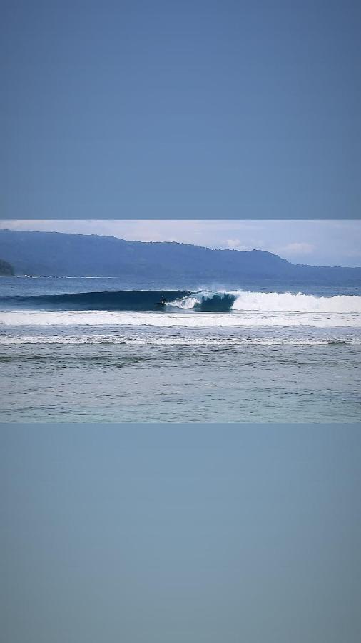 Rumah Nalu Surf Camp Krui Esterno foto